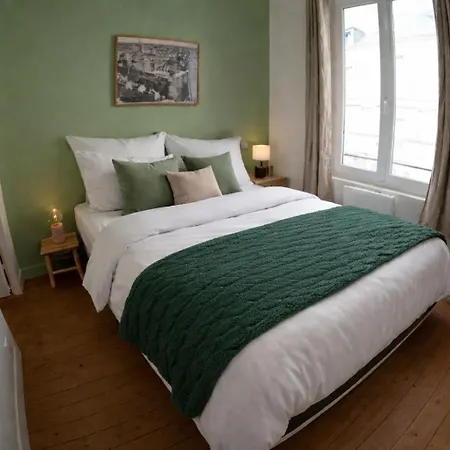 D Exception Pour 2 A 4 Personnes - En Plein Centre Angers