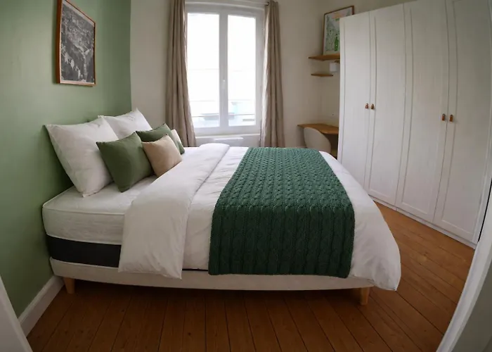 D Exception Pour 2 A 4 Personnes - En Plein Centre *